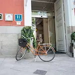 Petit Palace Santa Barbara