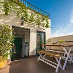 Apartamentos Cruz