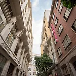 Petit Palace Cliper-Gran Via
