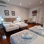 Hostal Santa Barbara