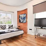 Alcala Prime, By Presidence Rentals