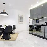 Amazinn Places Embajadores II