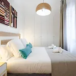 Feelathome Castilla Apartments