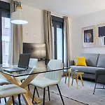 Feelathome Castilla Apartments