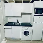 9.Apto Zona Dinamica De Estudiantes, Malasana