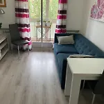 Apartamento Ciudad Lineal Reciente Reforma