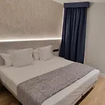 Ch La Petite Maison - Boutique - Madrid