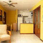 Comodo Apartamento En El Centro - Gran Via