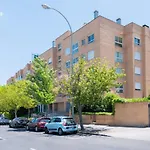 Los Robles Stylish & Modern 1 Bedroom Apartment In Madrid Conde Orgaz