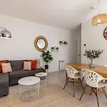 Bnbholder Terrace, Pool & Gym Las Tablas