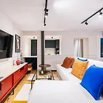 Stylish 4 Suites +Patio Luxury Apartment Gran Via