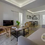 Piso De Diseno De 4 Habitaciones-Centro De Madrid