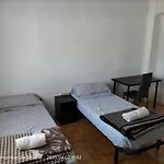 Habitaciones En Piso Con Bano Y Cocina Compartido