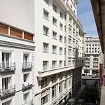 Petit Palace Cliper-Gran Via