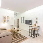 For Your Rentals Titulo Moderno Y Elegante Apartamento Temporal En Barrio Ibiza Men30
