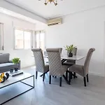 Paseo Esperanza Lujoso Apartamento En Madrid