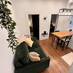 Cozy Flat In Lavapies Madrid!