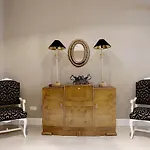 Genteel Home Huertas