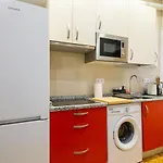 Centrico Apartamento Con 3 Banos En Puerta Del Sol Y Atocha