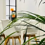 Best Flat Near Real Madrid Stadium