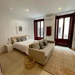 Beautiful Loft Para 3Pax En Huertas/Cortes