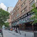 Centrico Apt A Unos Pasos De Gran Via