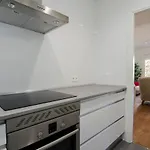 2 Bedrooms 2 Bathrooms Furnished - Bernabeu - Business Area With Terrace - Minty Stay