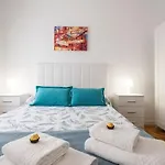 Madrid Center Room Private 7 Minutes Or 4 Metro Stops