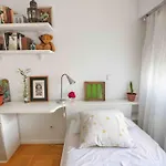 Piso Centrico, Bonito, Acogedor, Con Aire Acondicionado, Jardines Y Enfrente Piscina Municipal De Penuelas