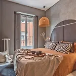 Gobi - 1 Bedroom Apartment With Office In Chamberi