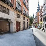 Central And Modern- 2 Bedrooms 1 Bathroom - Mintystay- Sol