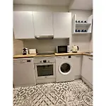 Cool Apt Para 9 Pax En Plena Plaza De Chueca