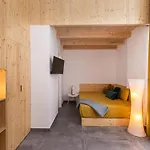 Waou Modern Loft II Centre