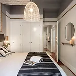Azreg - 2 Bedroom Apartment In Almagro