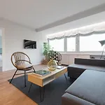 1 Bedroom 1 Bathroom Furnished - Justicia - Refurbished - Minty Stay