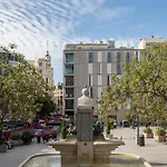 Apartamento De Lujo En La Plaza Pedro Zerolo Al Lado De Gran Via