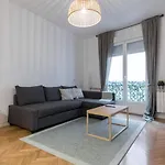 Cozy And Central- 1 Bedroom 1 Bathroom - Chueca