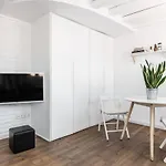 Charming La Latina Home