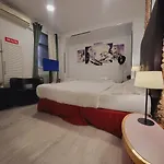 Rooms Opera