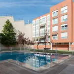 Apartamento Con Parking Y Piscina
