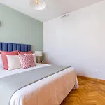 Apartamento Con Parking Y Piscina