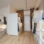 Room00 Gran Via Hostel