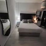 Rooms Opera