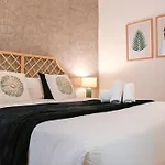 For You Rentals Vive La Vida Madrilena En Piso Temporal 2 Habitaciones Cer8
