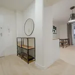 Cozy&New Apartment Para 6Pax En La Plaza De Tirso - Madrid E1