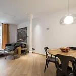 Lujoso Apartamento Cerca De Plaza Mayor