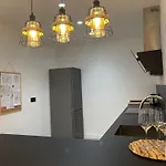 R&K Atocha Apartment