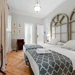 Spacious Bright- 2Bd 2Bth- Recoletos