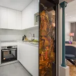 Bright Apartment For 4 With Stunning Views Madrid Princesa II
