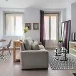 Modern And Bright- 1Bd 1 Bth Furnished- Sol In Downtown Area
